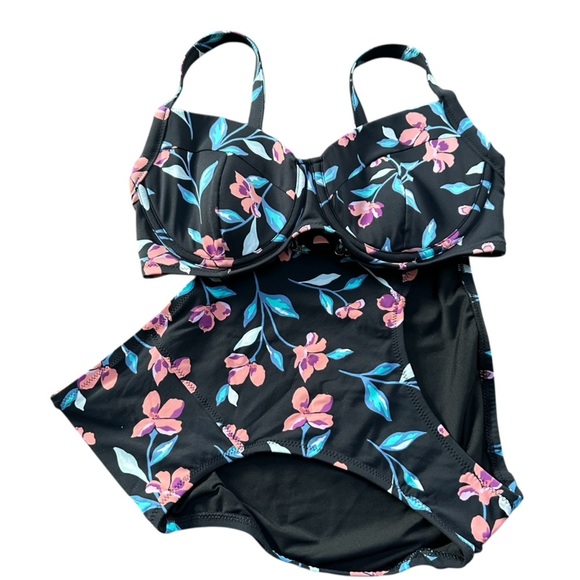 Lands End Floral Two-Piece Swim Suit, Bra 32DD, 34D, Pants Small - Picture 1 of 11